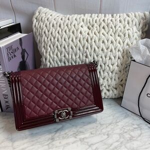 CHANEL Burgundy Quilted Shoulder Bag